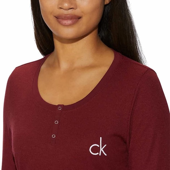 Calvin Klein 2 Piece Fleece Pajama Set (Maroon) - Picture 3 of 7